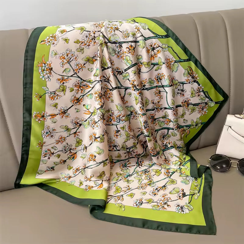 Foulard carré de soie -Fleurs Printanières