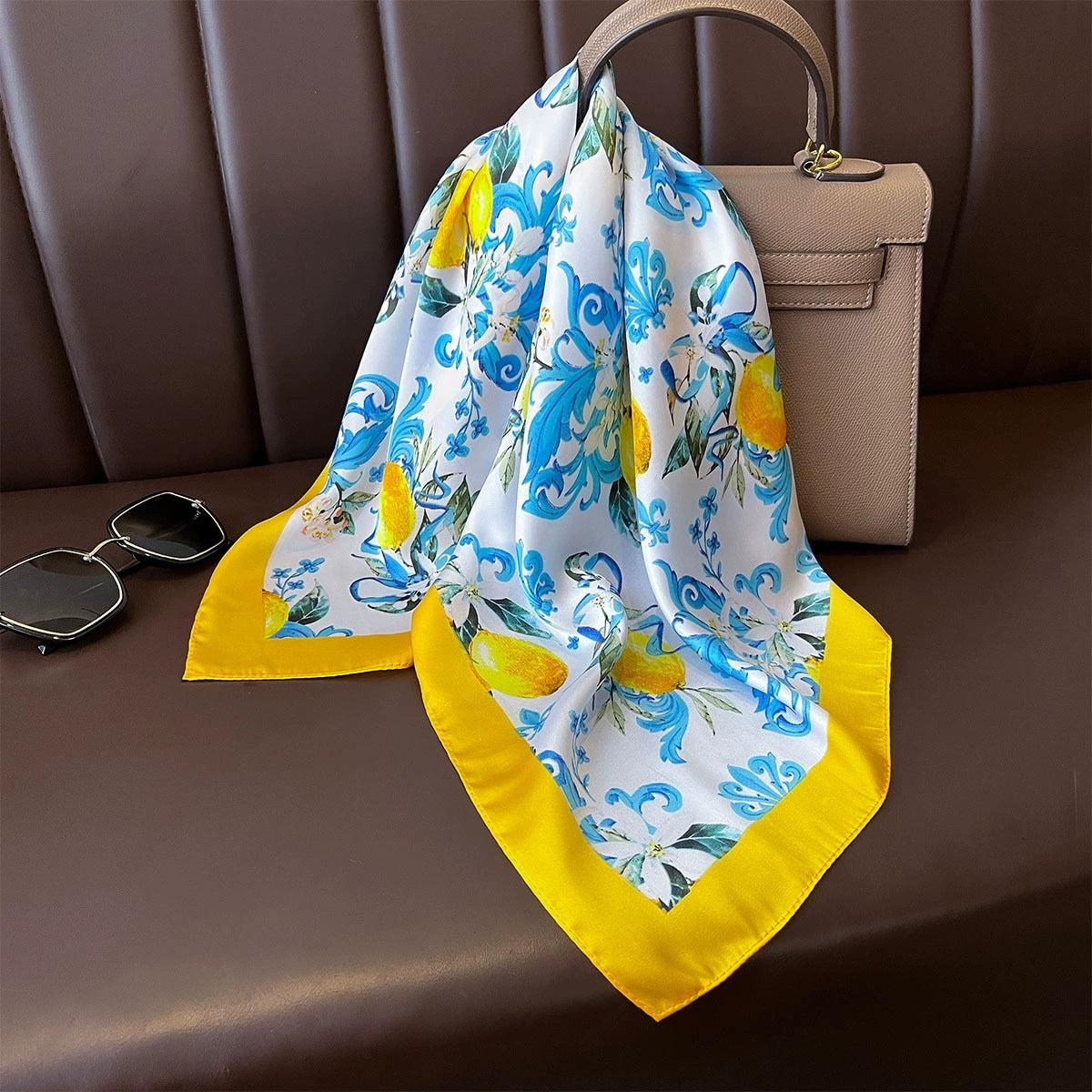 Foulard carré de soie 70 - La Dolce Vita