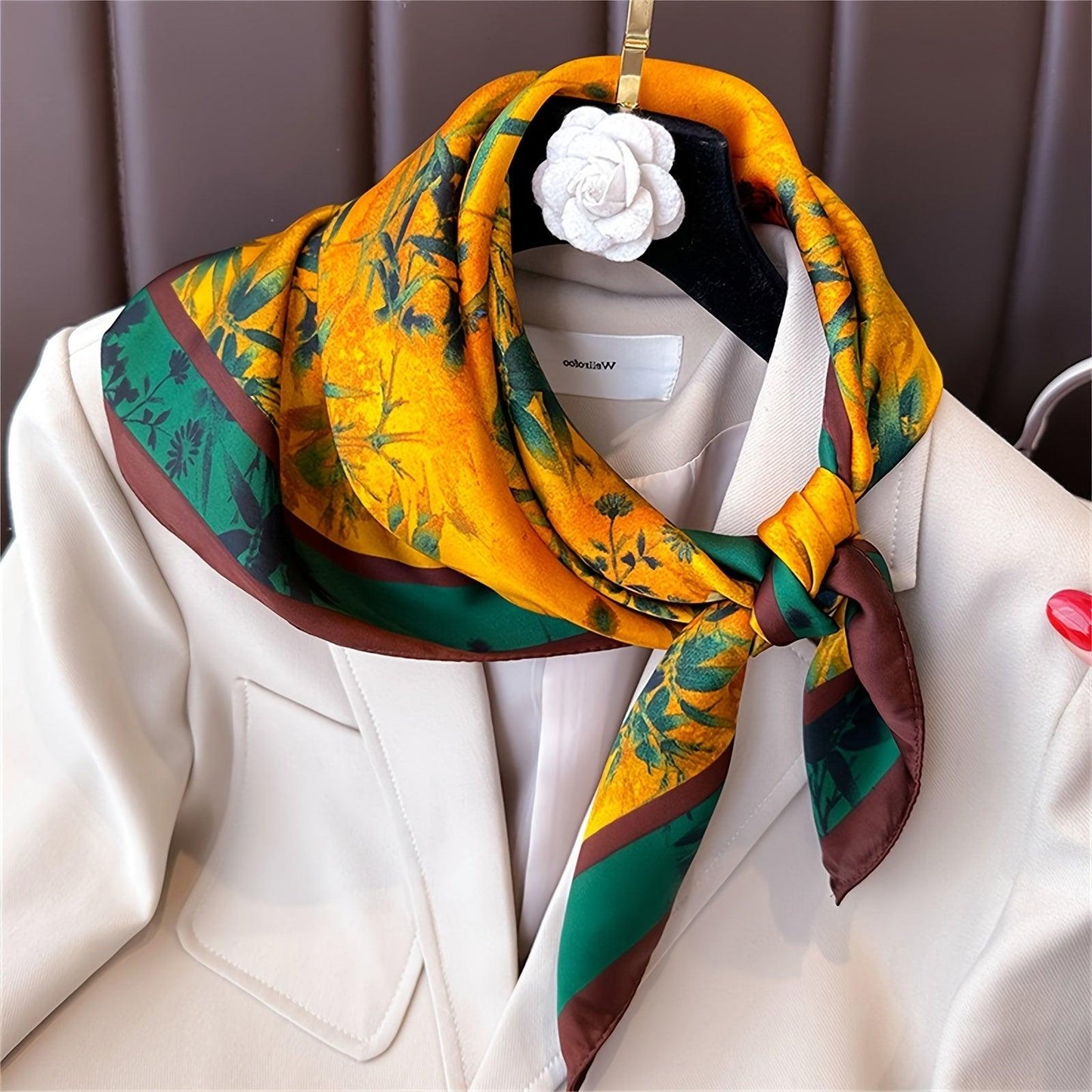Foulard carré de soie 70 - L'Éclat de Soleil-Maison Berettini