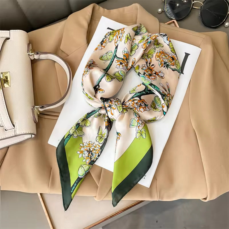 Foulard carré de soie -Fleurs Printanières