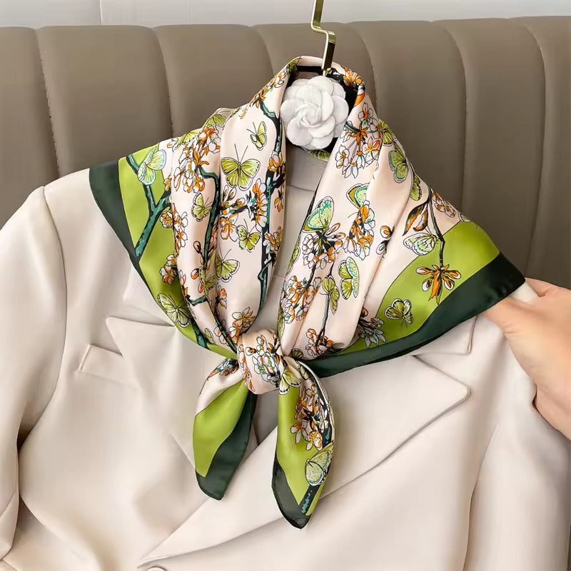 Foulard carré de soie -Fleurs Printanières