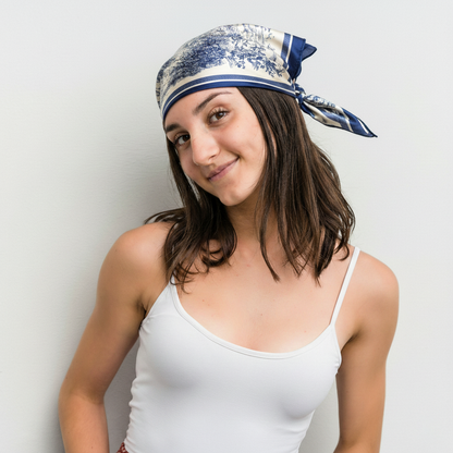 Foulard carré de soie 70 - Jardin Secret Bleu Nuit