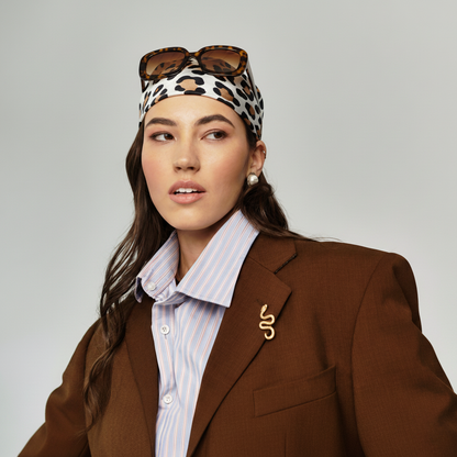 Foulard carré de soie 70 - L'Instinct Sauvage