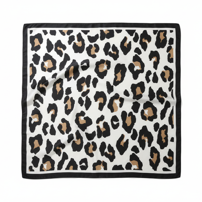 Foulard carré de soie 70 - L'Instinct Sauvage