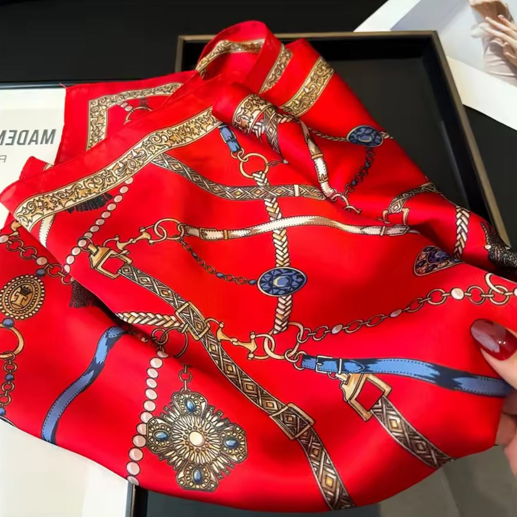 Foulard carré de soie 70 - L'Ornement Cavalier Rouge