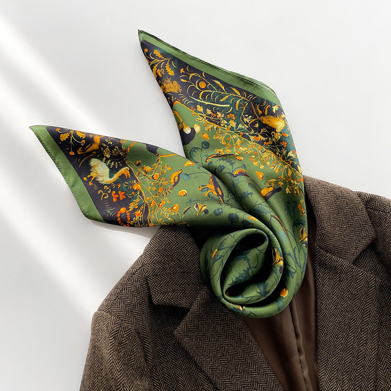 Foulard carré de soie 70 - La Forêt Enchantée