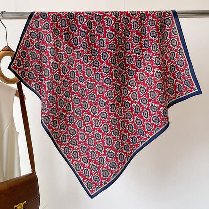 Foulard carré de soie 70 - Le Paisley Rouge