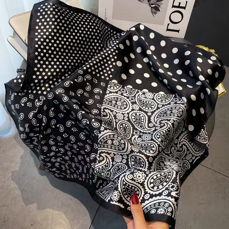 Foulard carré de soie 70 - Paisley Noir