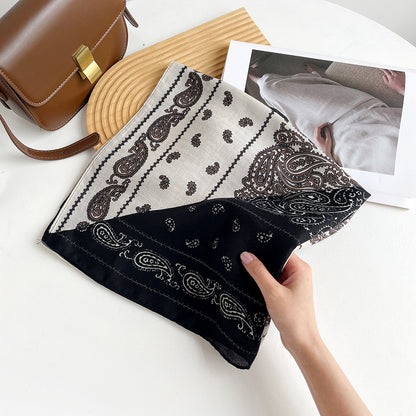 Foulard carré de soie 70 - Paisley Noir et Blanc
