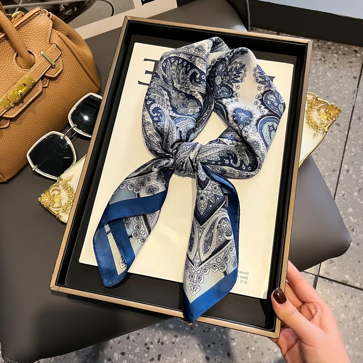 Foulard carré de soie 70 - Paisley Royal