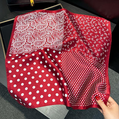 Foulard carré de soie 70 - Patchwork Western Rouge