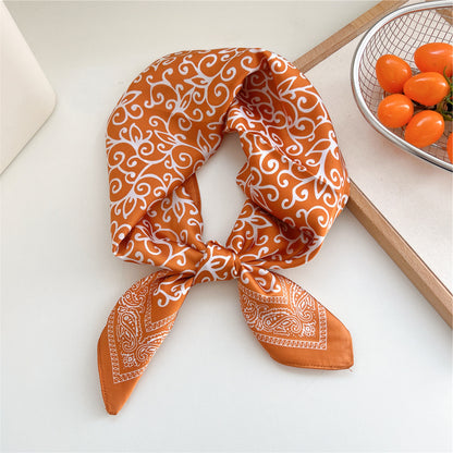Foulard carré de soie 70 - Arabesque Dorée