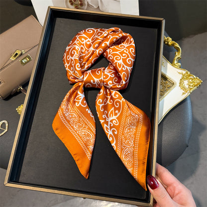 Foulard carré de soie 70 - Arabesque Dorée