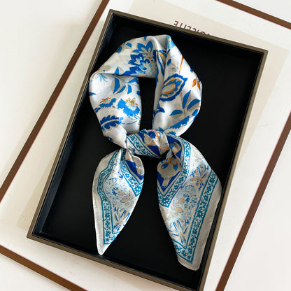 Foulard carré de soie 70 - Bouquet Céleste