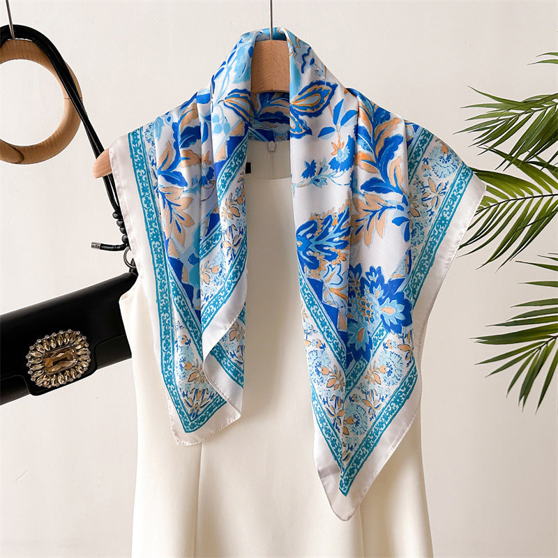 Foulard carré de soie 70 - Bouquet Céleste