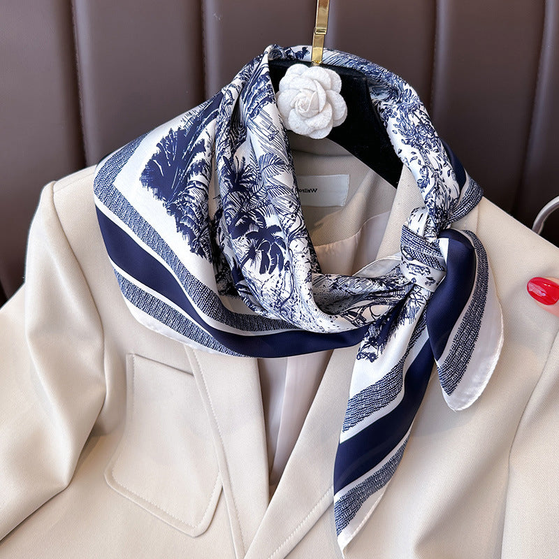 Foulard carré de soie 70 - Jardin Secret Bleu Nuit