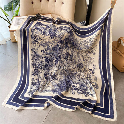 Foulard carré de soie 70 - Jardin Secret Bleu Nuit