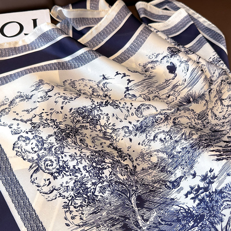 Foulard carré de soie 70 - Jardin Secret Bleu Nuit