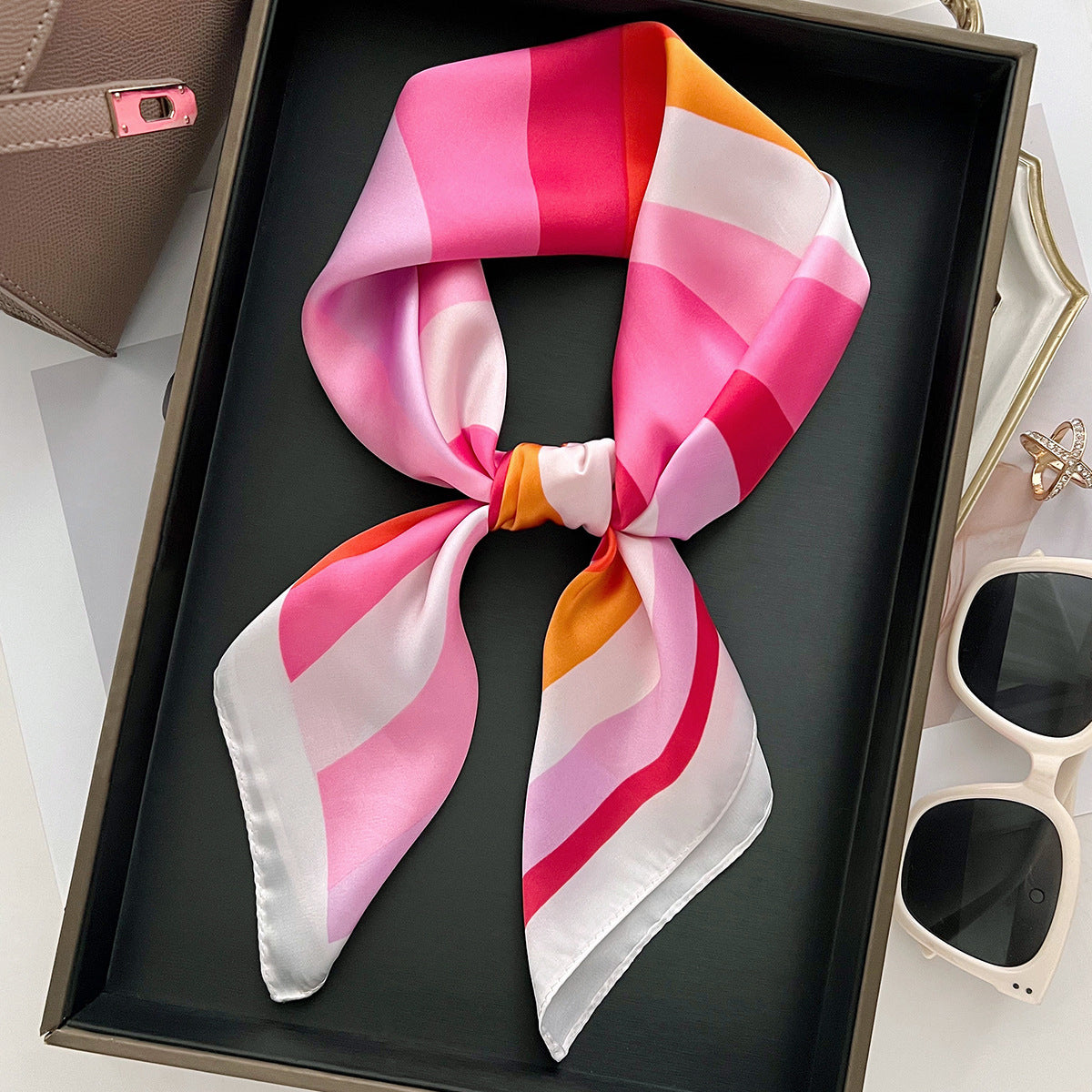 Foulard carré de soie 70 - Vagues de Soleil