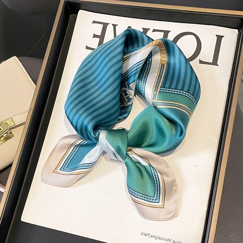 Foulard carré de soie 50 - La Boucle Azur-Maison Berettini