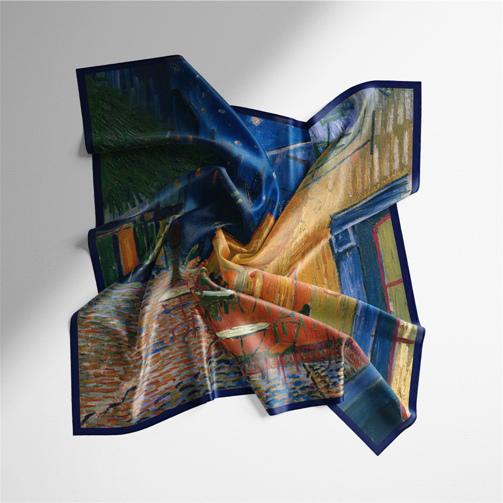 Foulard carré de soie 50 - Terrasse de café le soir, Van Gogh-Maison Berettini