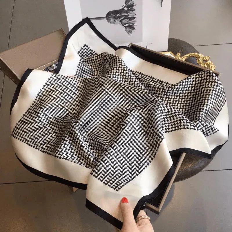 Foulard carre de soie 70 - Carré Iconique-Maison Berettini