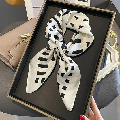 Foulard carré de soie 70 - Équilibre Urbain-Maison Berettini