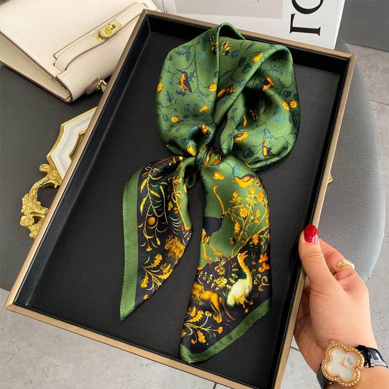 Foulard carré de soie 70 - La Forêt Enchantée-Maison Berettini