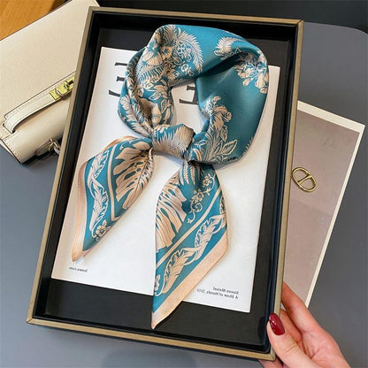 Foulard carré de soie 70 - Le Jardin Céleste-Maison Berettini