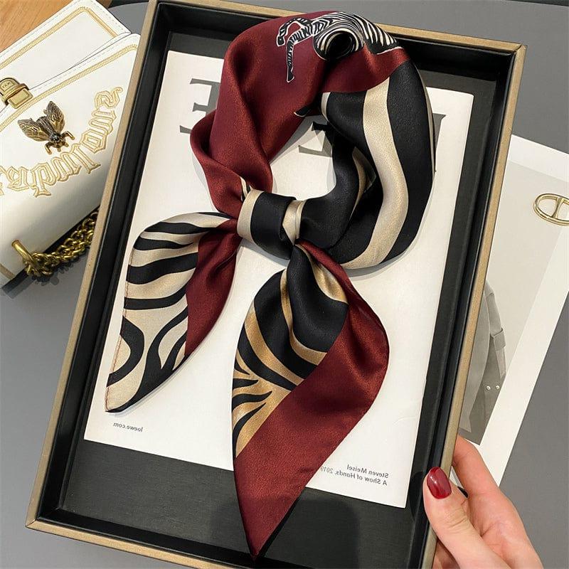 Foulard carré de soie 70 - Le Zèbre Rouge-Maison Berettini