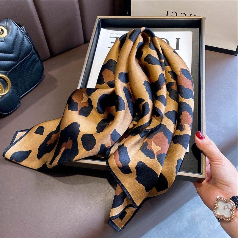 Foulard carré de soie 70 - L'Instinct Fauve-Maison Berettini