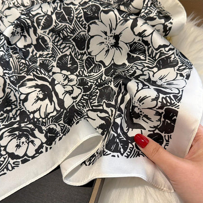 Foulard carré de soie 70 - L'Ombre Florale-Maison Berettini